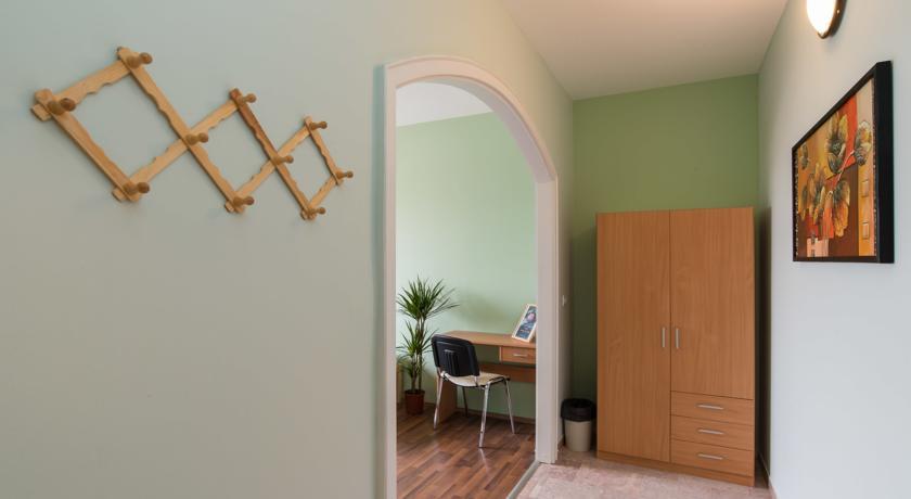 Zen House Hostel Будапеща Екстериор снимка